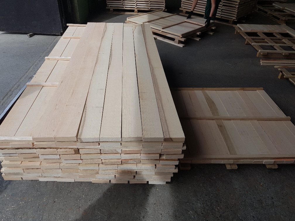 besäumte Eichenbretter edged oak boards hardwood trade