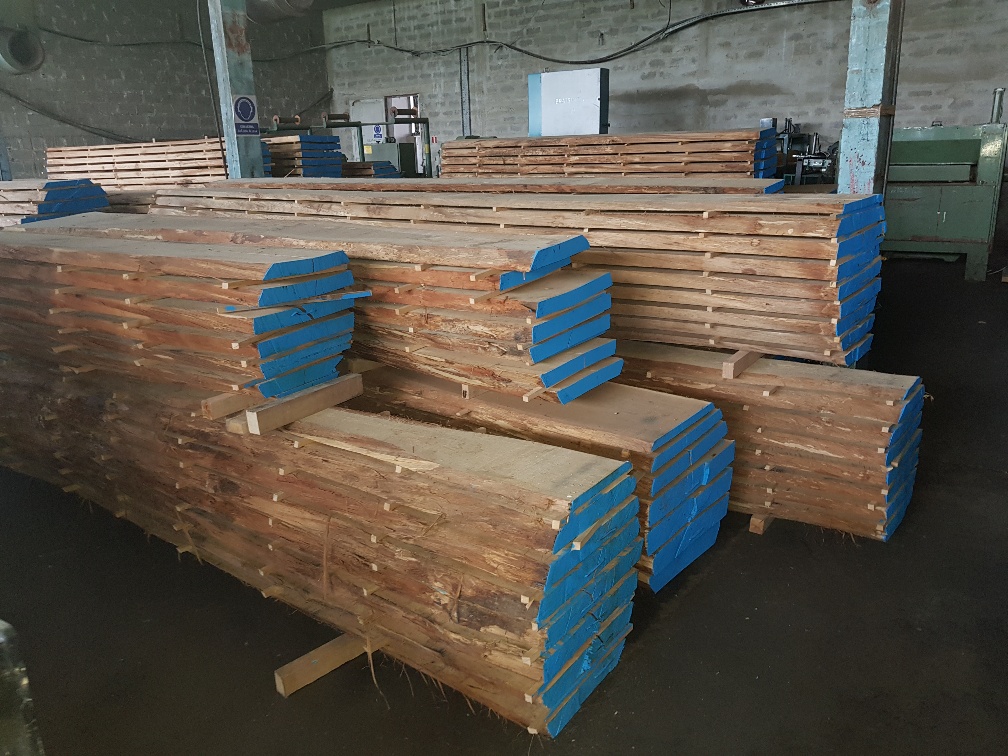Unedged Oak Boules Hardwood Trade - Imperius